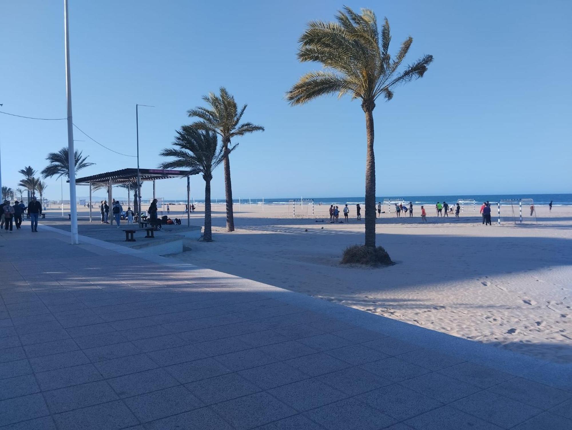 Baleares III Apartamento A 100 Metros De La Arena Playa de Gandia Exterior foto
